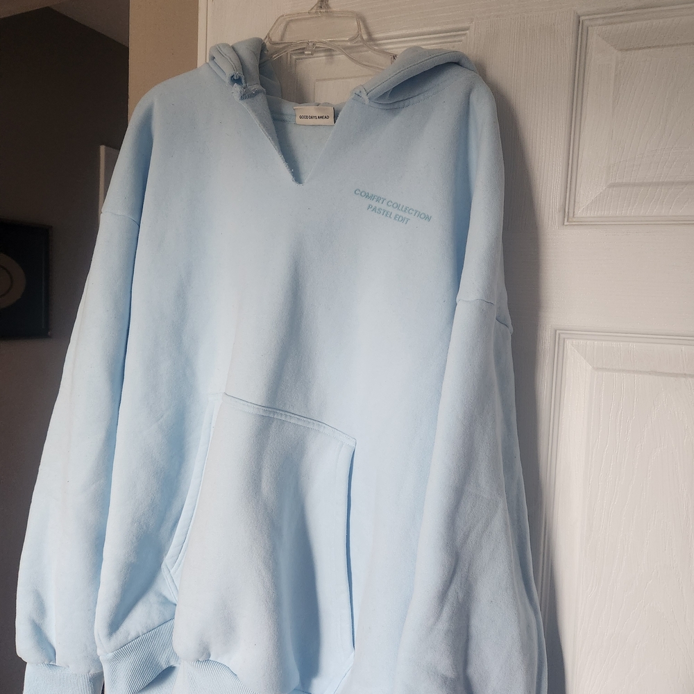 COMFRT Pastel Blue Women's Hoodie - Picture 5 of 9